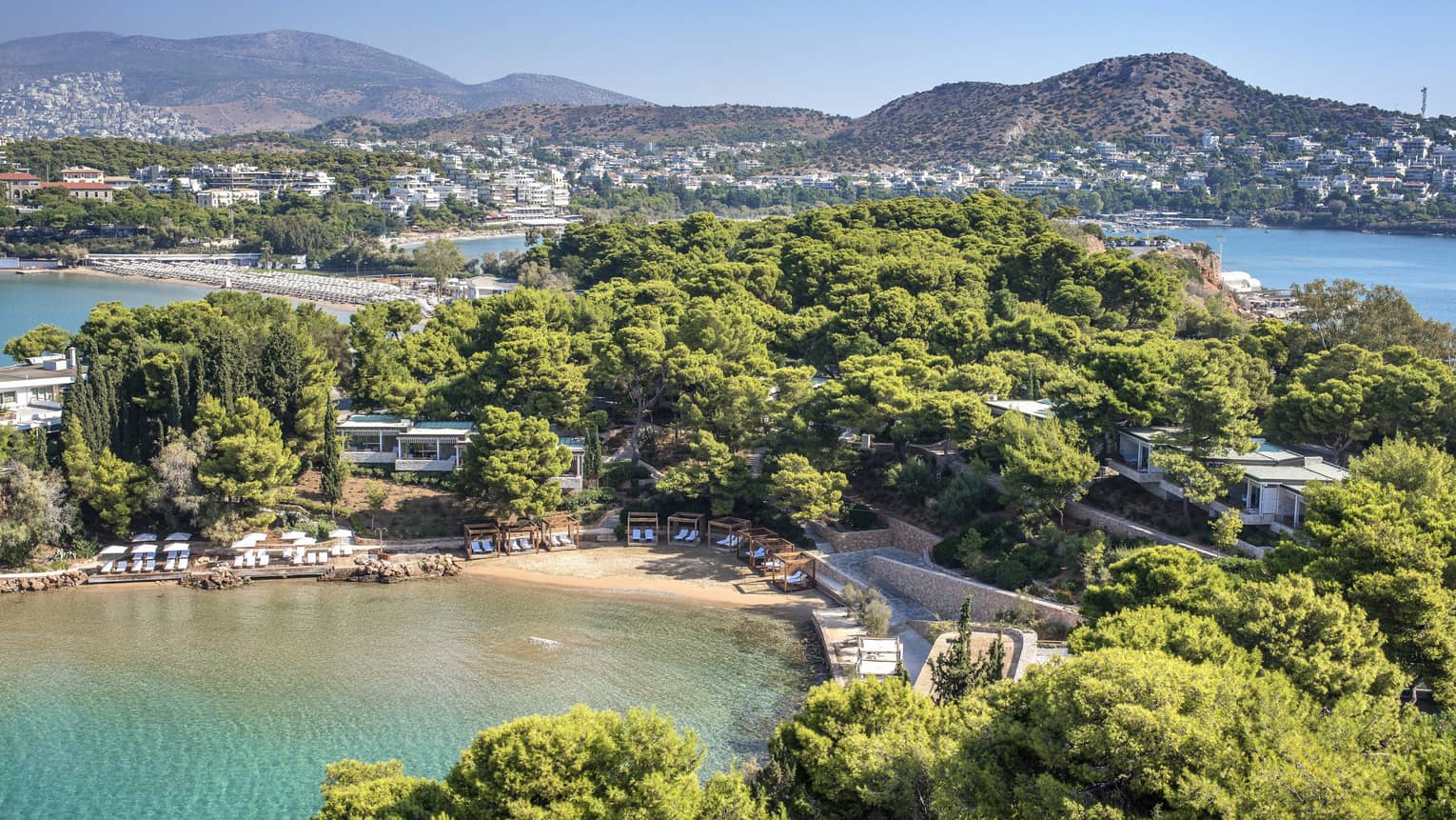 This image depicts our Hotel from above, the greenery and water that surrounds it and is connected to sustainability and ESG