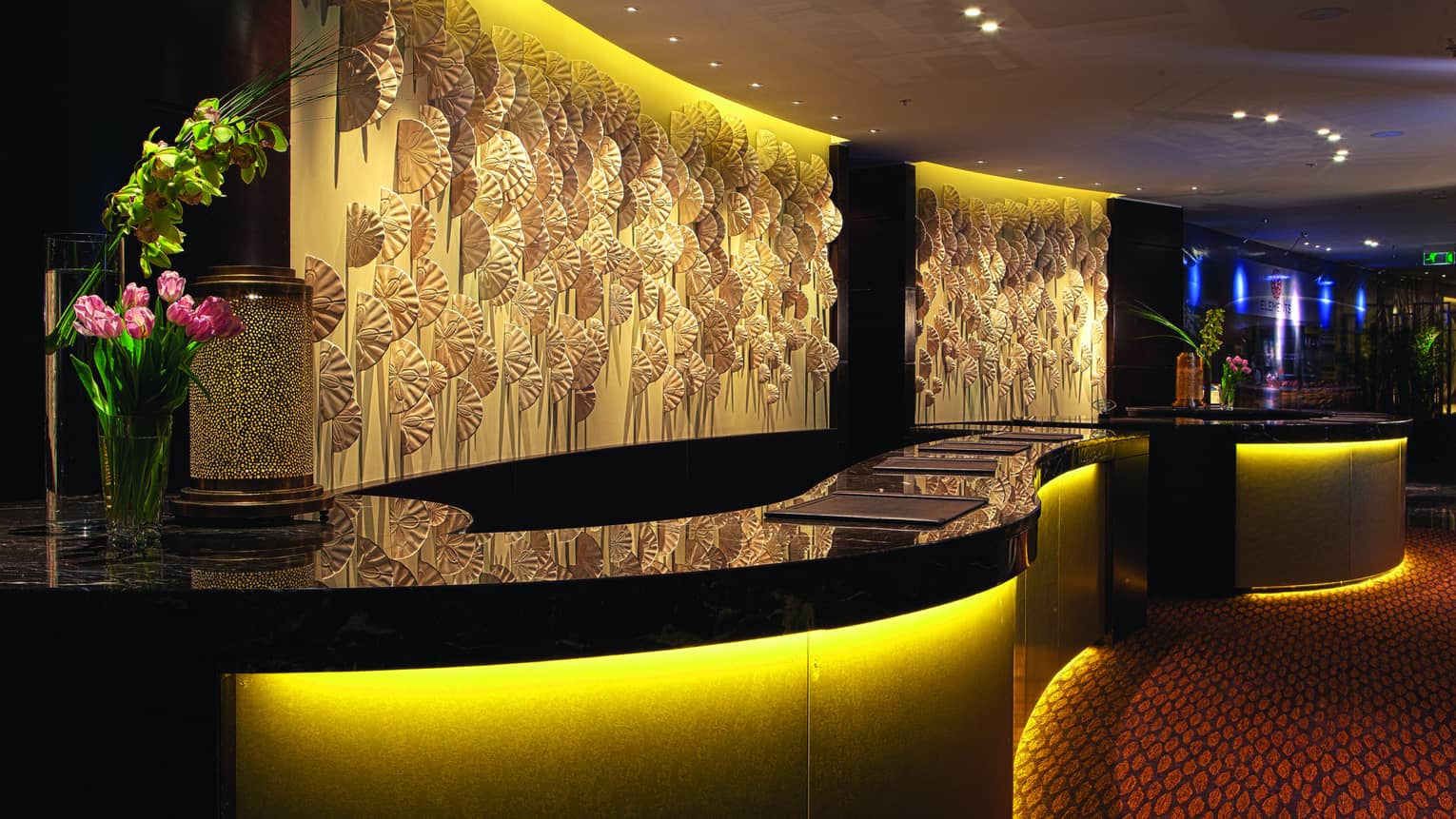 Hotel in Riyadh | Kingdom Tower | Four Seasons at Kingdom ...