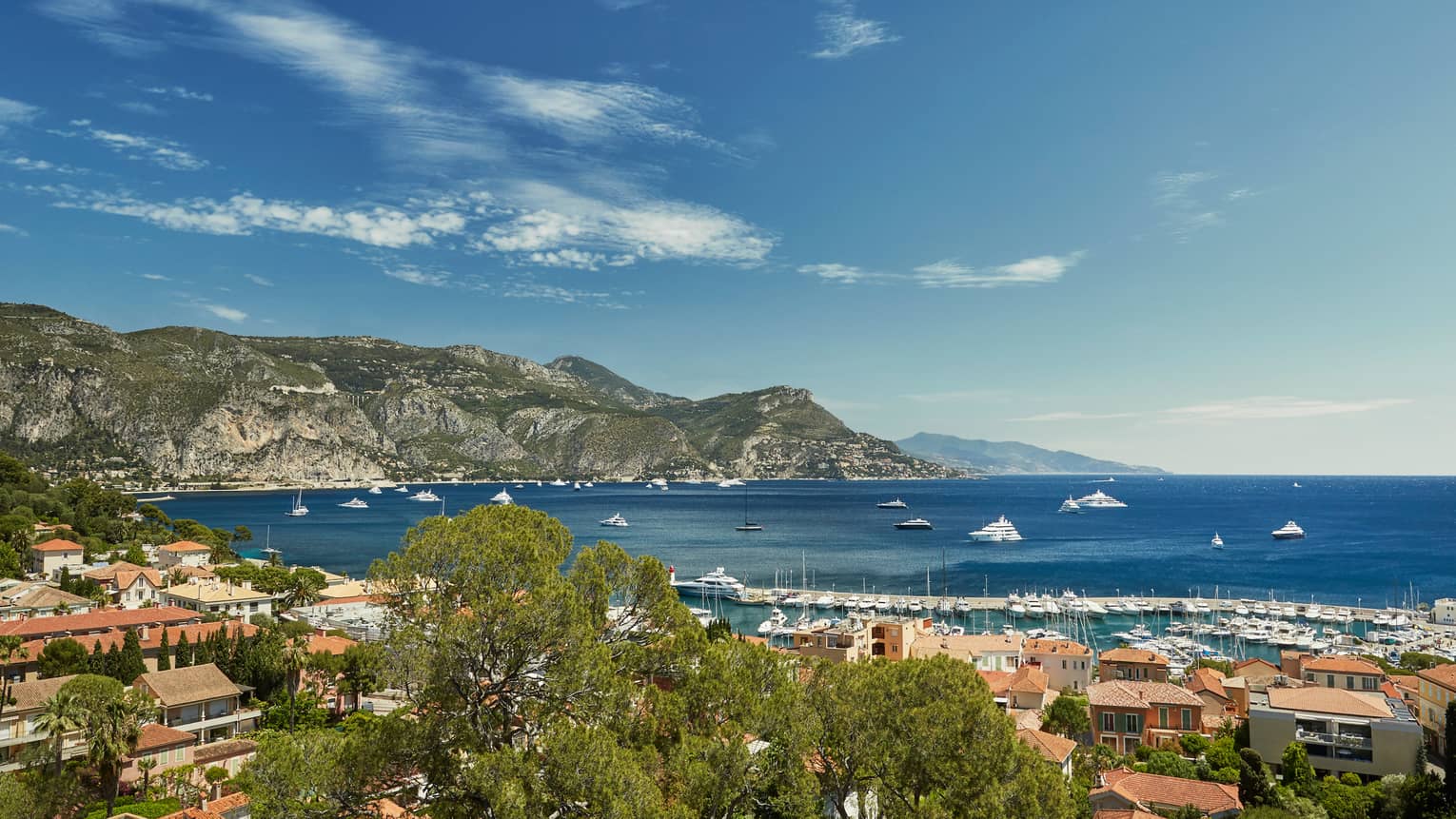 Alpes-Maritimes. La douceur de la riviera en voiture ancienne avec Wedrivit