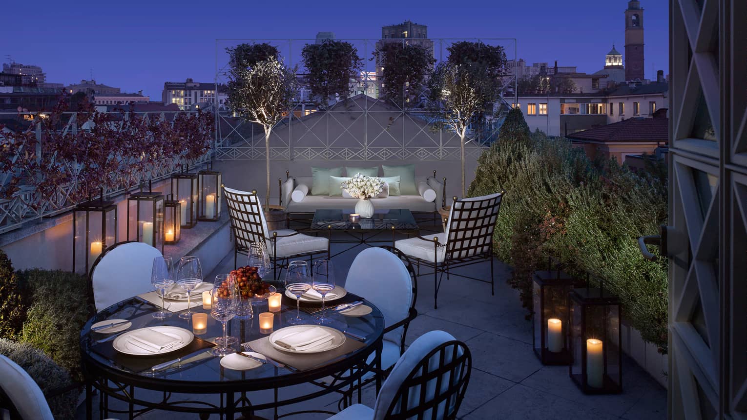Photo inspiration: Gallery Detail: Luxury Hotel Milan 5 Star Downtown Hotel