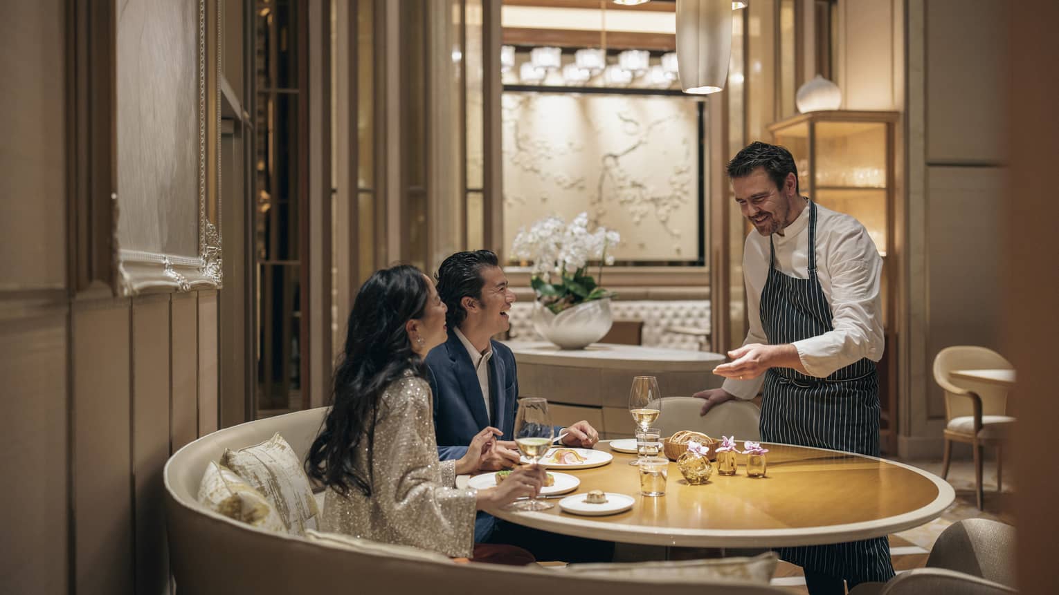 At est, a Michelin star restaurant in Four Seasons Hotel Tokyo at Otemachi, savor sustainable French cuisine with an eco-conscious fine dining experience