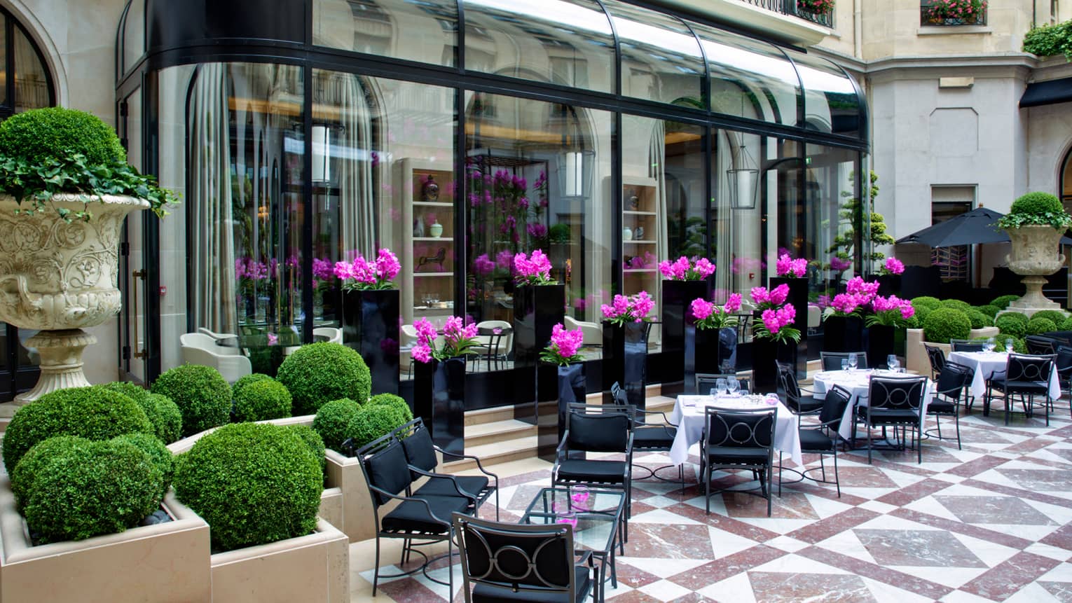 French Restaurant in Paris L #39 Orangerie at Four Seasons George V