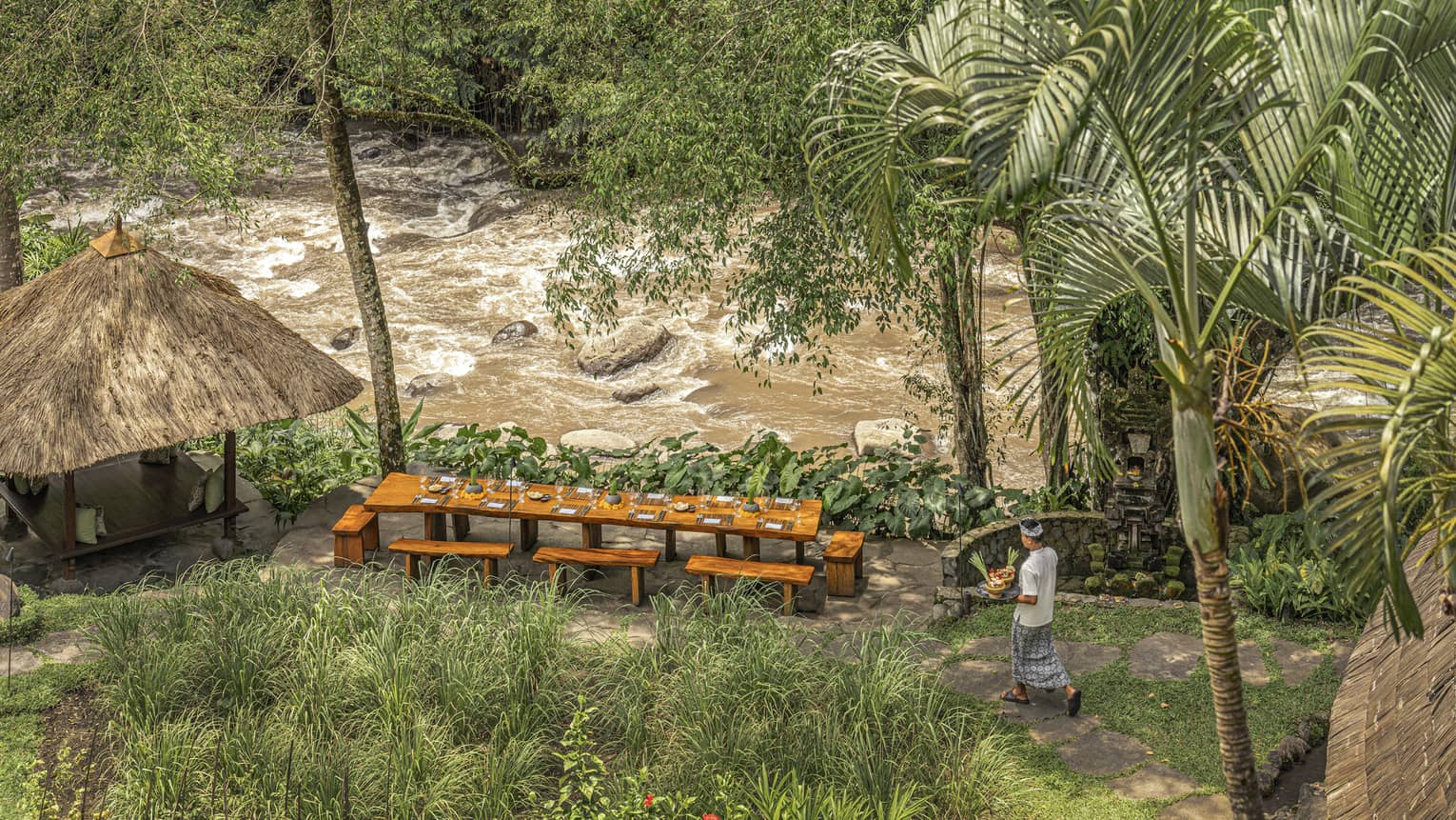 Sokasi Restaurant Riverside