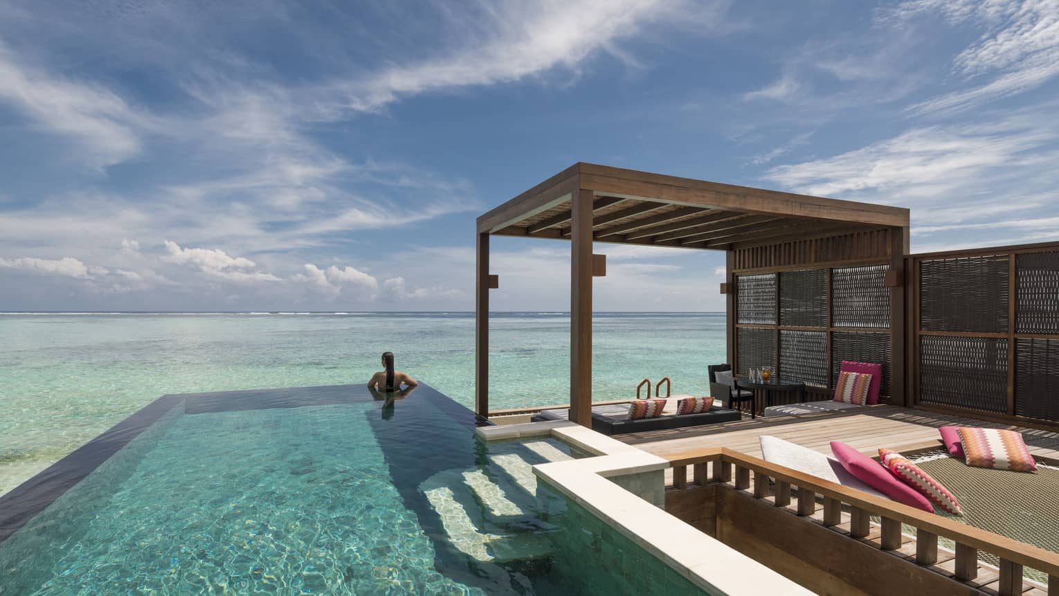 The infinity pool of the sunrise water villa