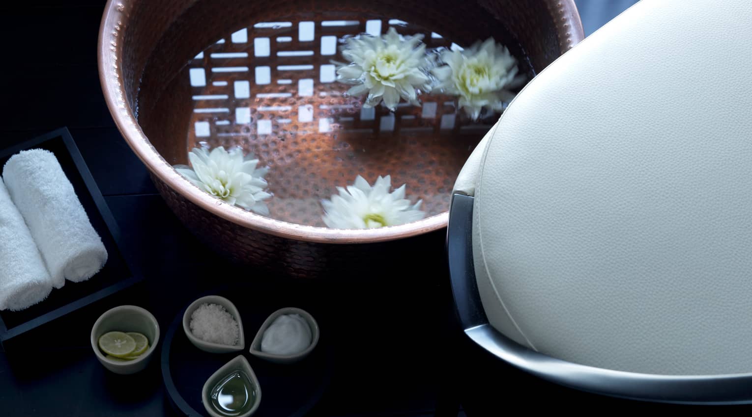 Spa in Abu Dhabi Massages Dahlia Spa at Four Seasons Hotel