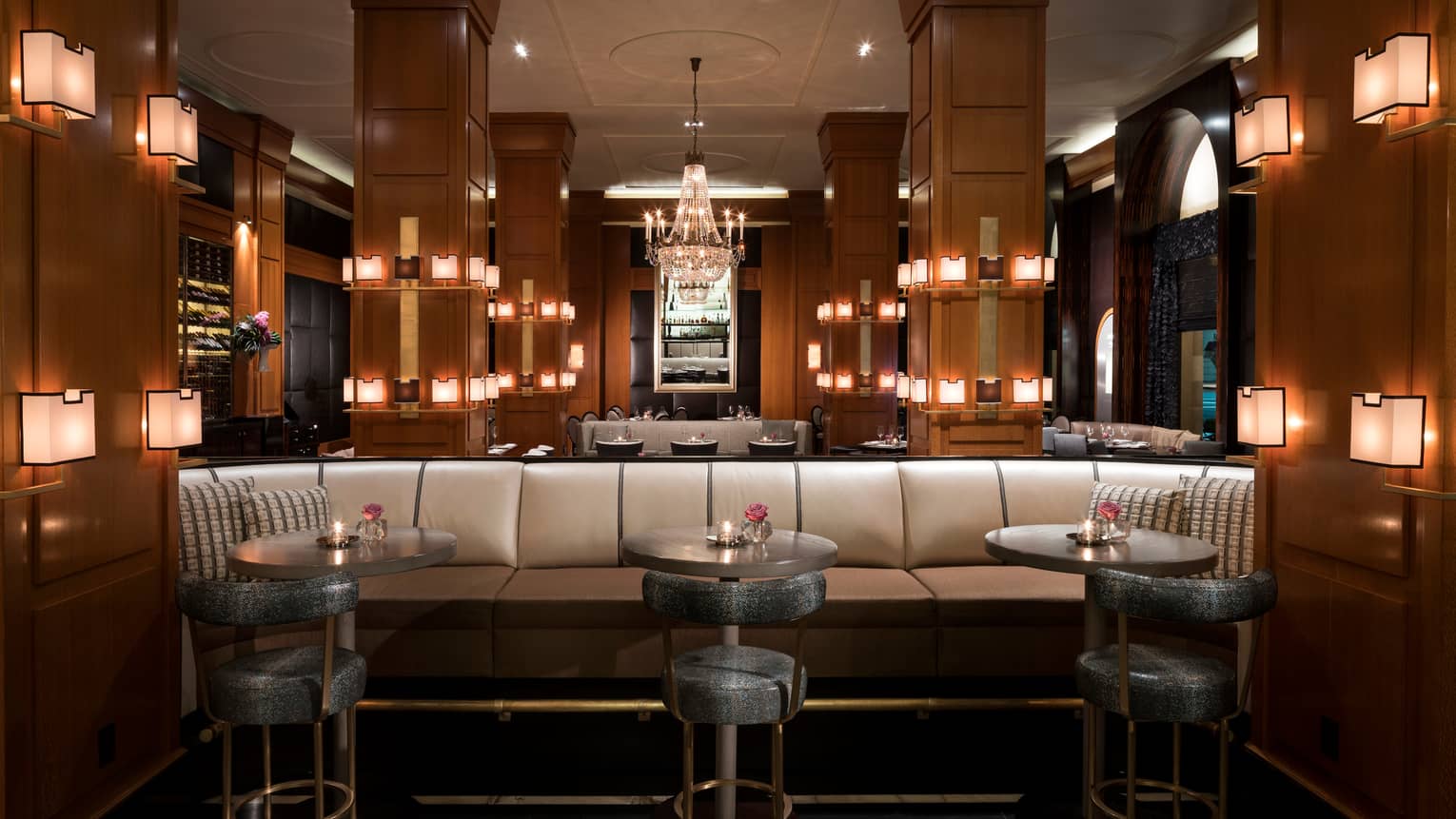 Steakhouse Beverly Hills Fine Dining Cut By Wolfgang Puck