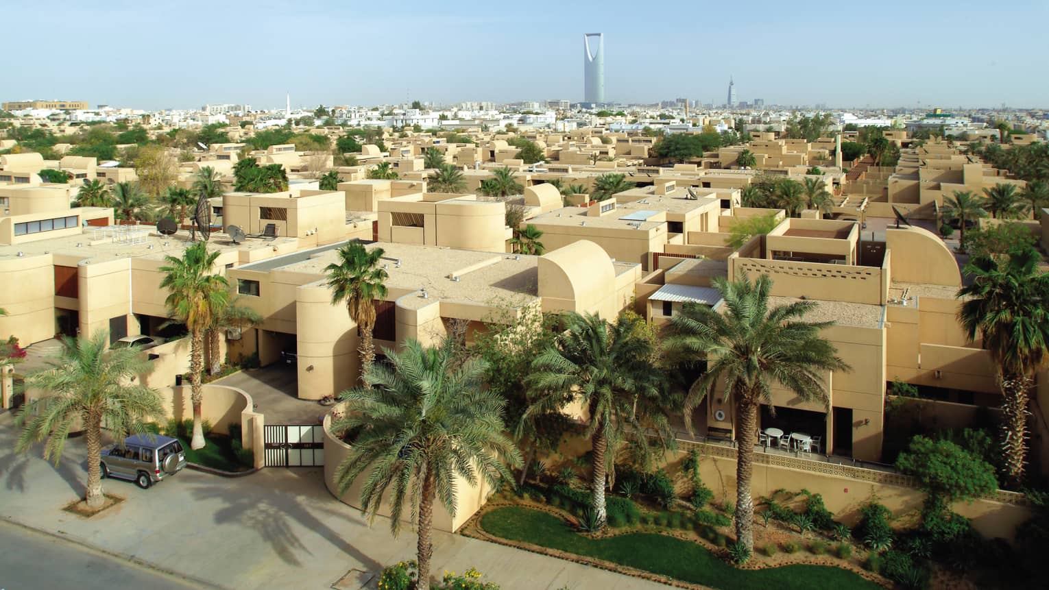 Hotel in Riyadh | Kingdom Tower | Four Seasons at Kingdom ...