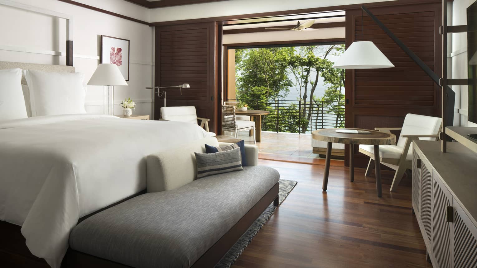 King Room with Open Door View