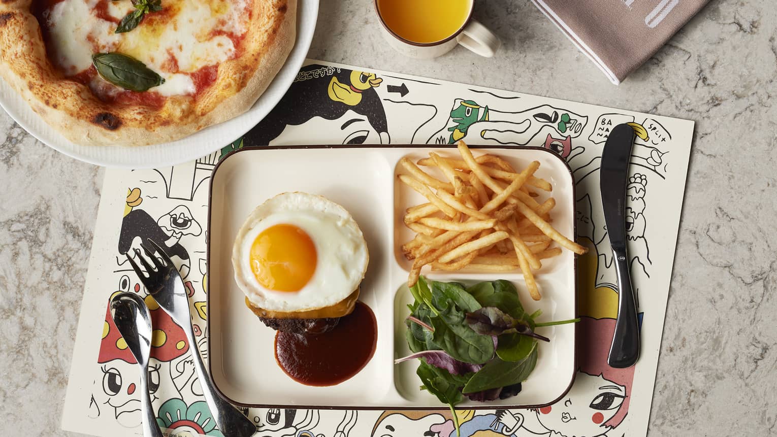 Kids bento box and pizza at Pigneto