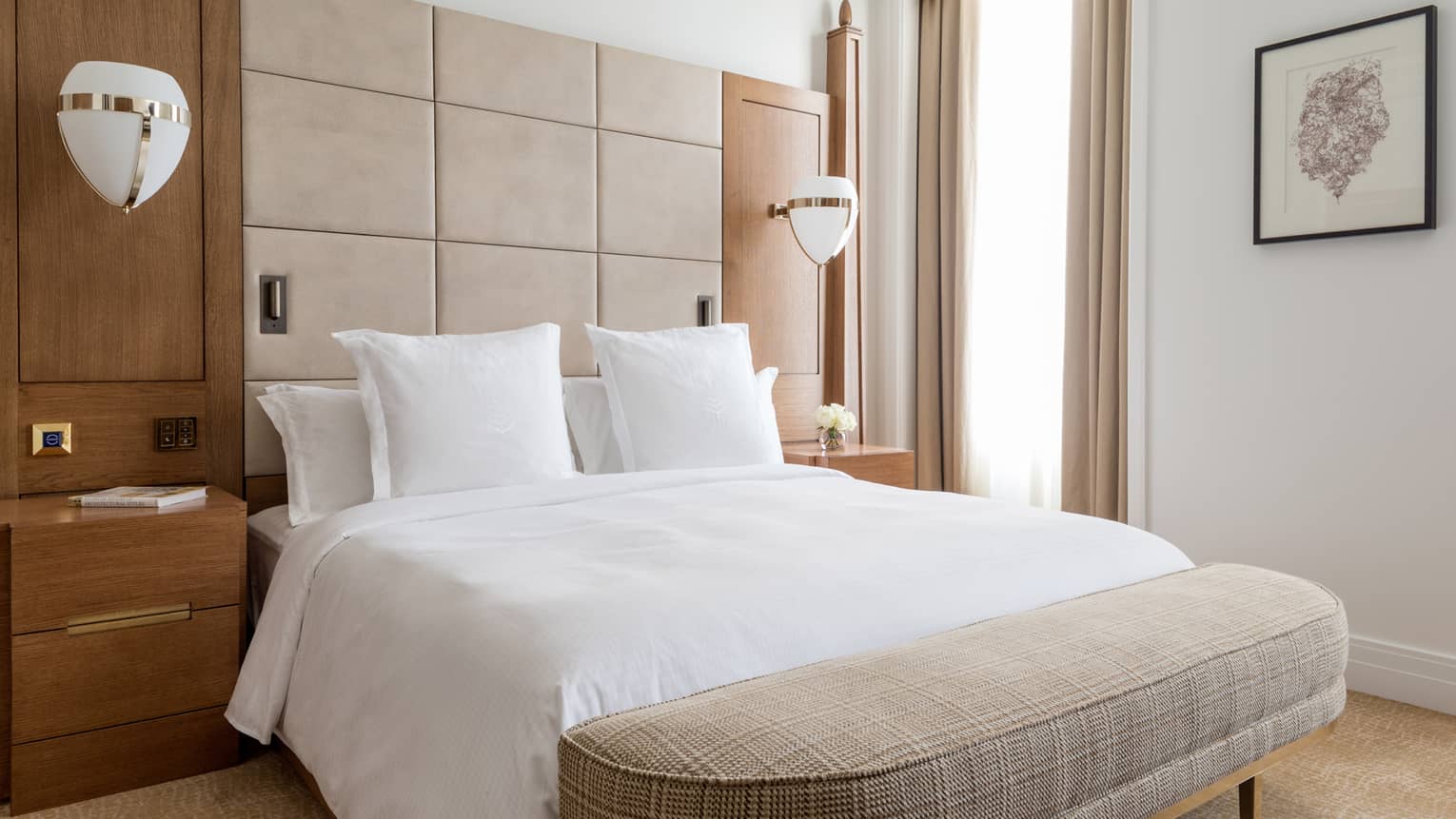 London Deluxe Hotel Room Four Seasons London Ten Trinity Square