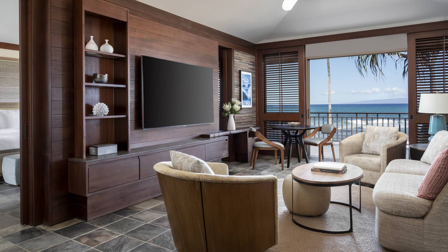 Superior Oceanfront Suite