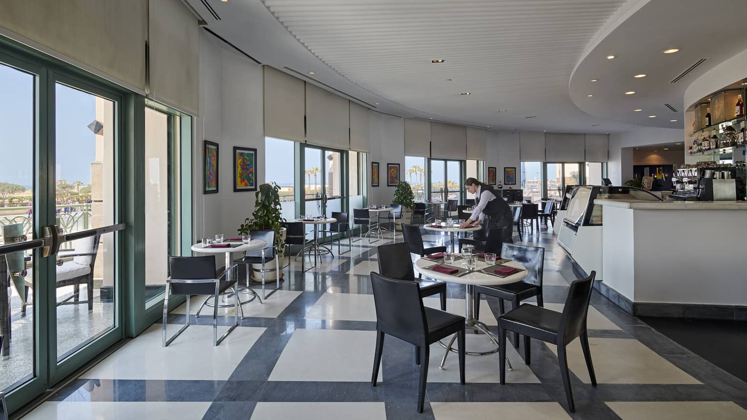 Alexandria Restaurant Bar Four Seasons Hotel Alexandria