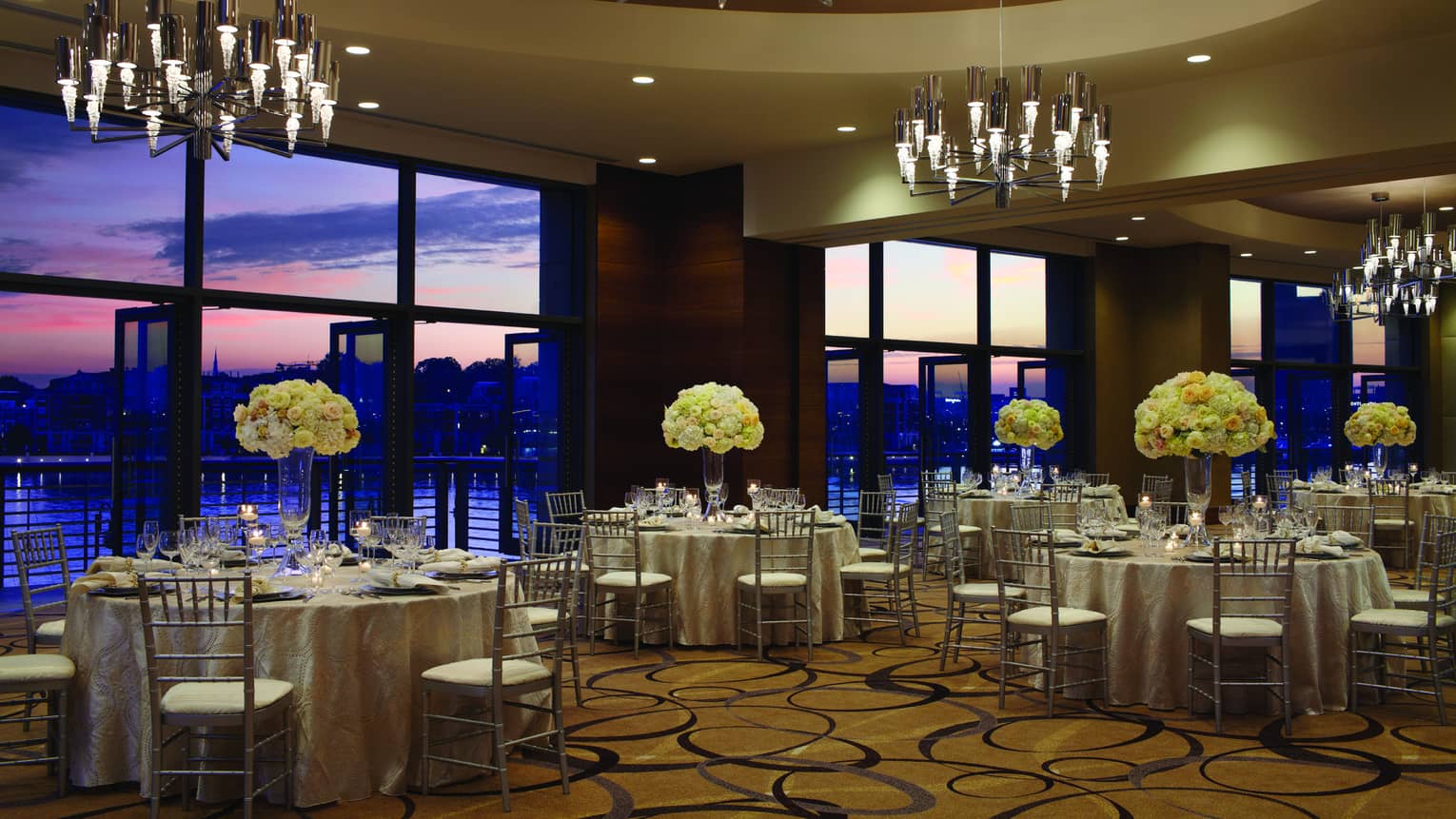 Four Seasons Hotels and Resorts | Luxury Hotels | Four ...
