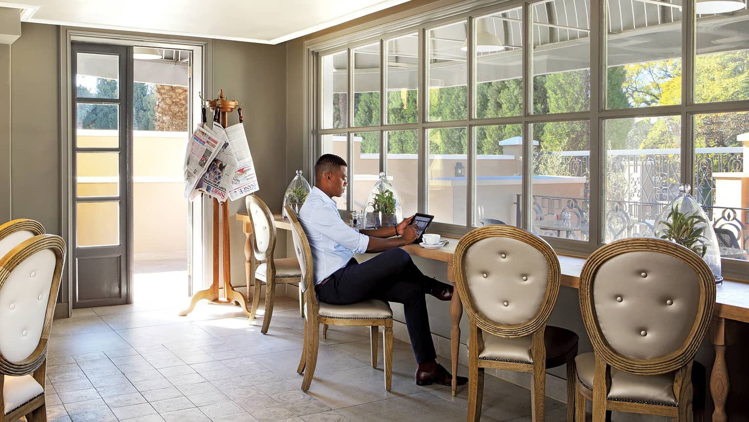 Westcliff Deli Johannesburg Restaurant Four Seasons Hotel