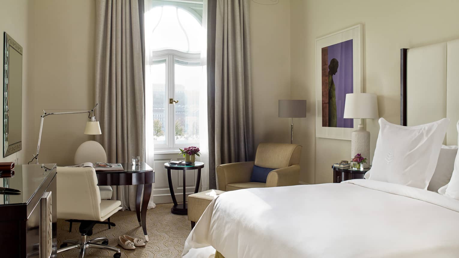 Budapest Luxury Hotel Rooms Amp Suites Four Seasons Gresham