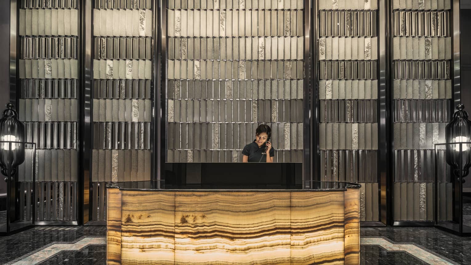 Yun House Chinese Restaurant Reservations Desk