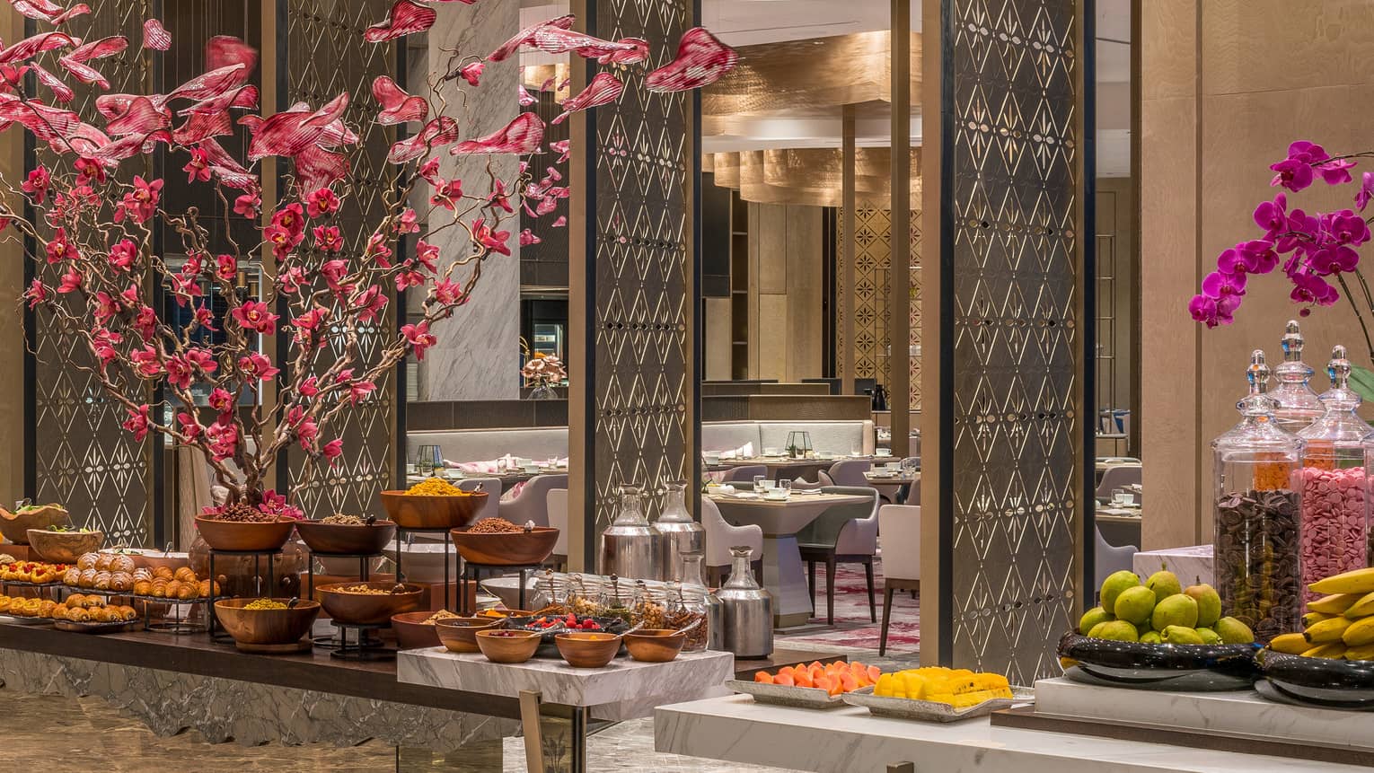 Kuala Lumpur Fine Dining Restaurant | Curate at Four Seasons Hotel