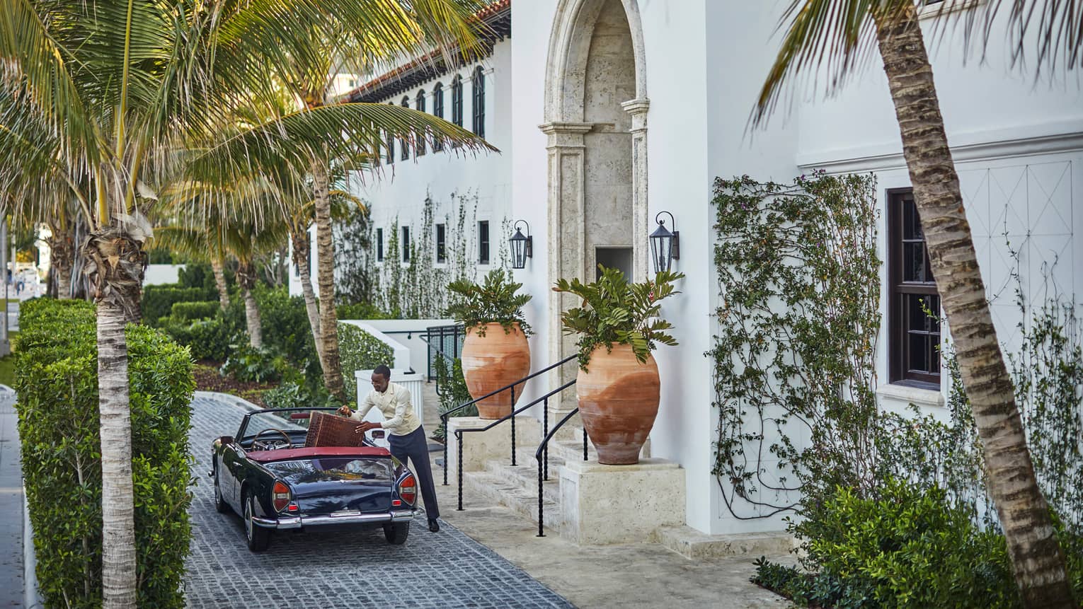 Luxury Hotel Near Miami Beach | Four Seasons Surfside, The ...