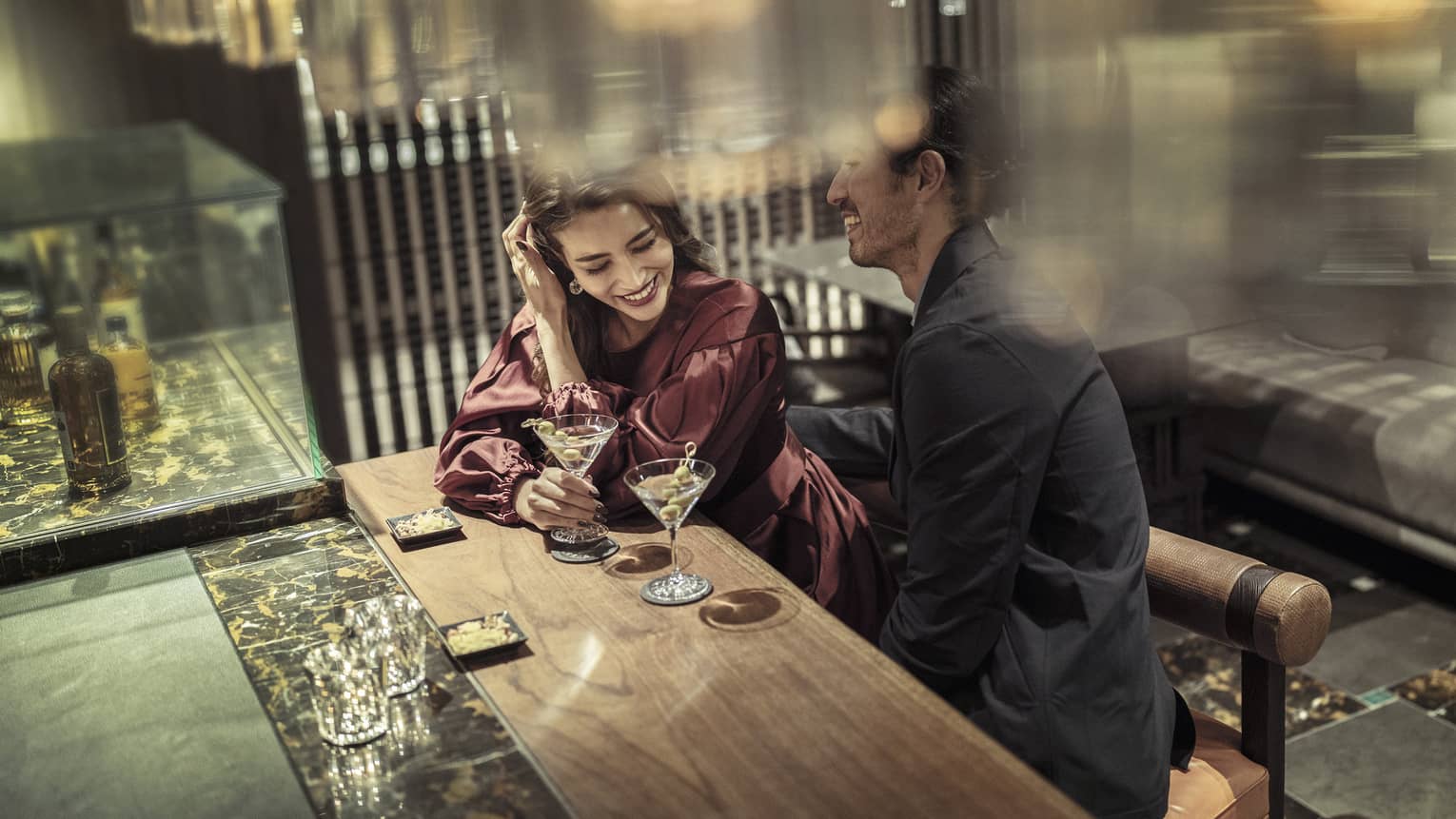 Couple enjoying Christmas cocktails at The Lounge in Kyoto