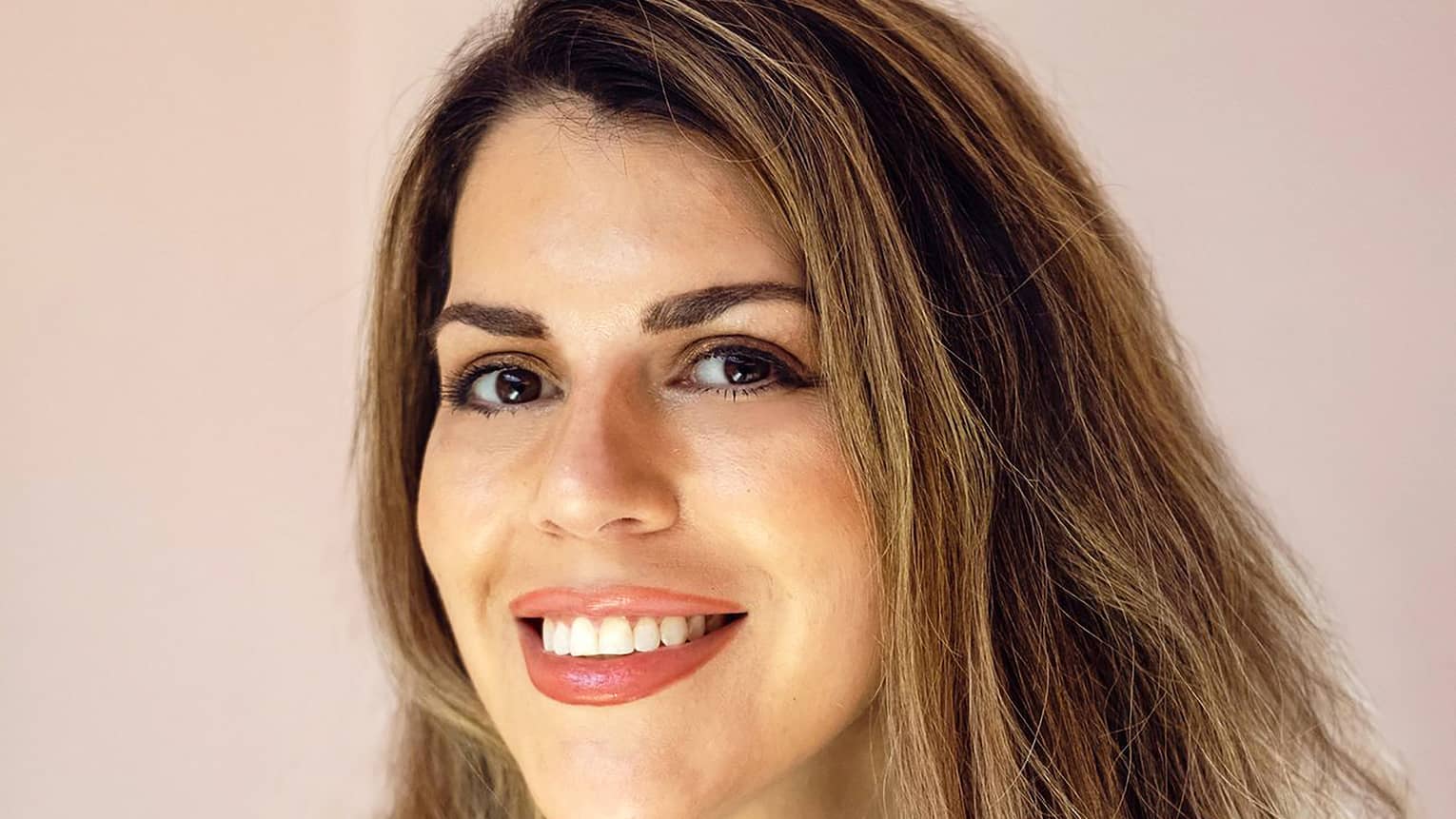 Headshot of visiting hypnotherapist Jessica Boston