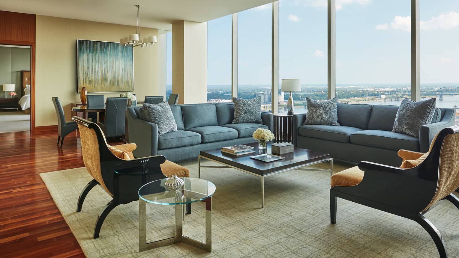 Luxury Hotel Downtown St. Louis | Four Seasons Hotel St. Louis