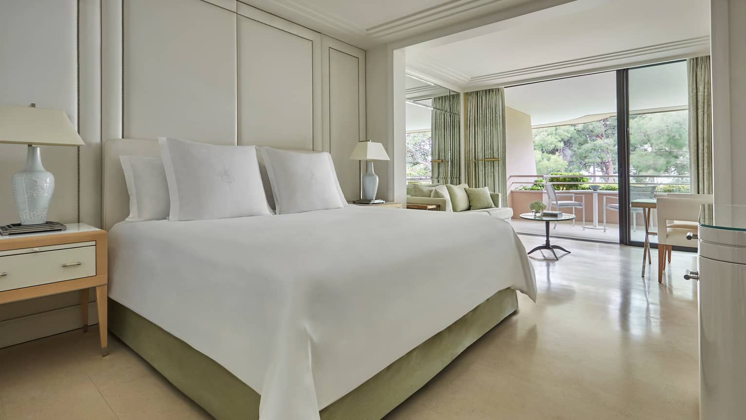 White Hotel - hotel rooms