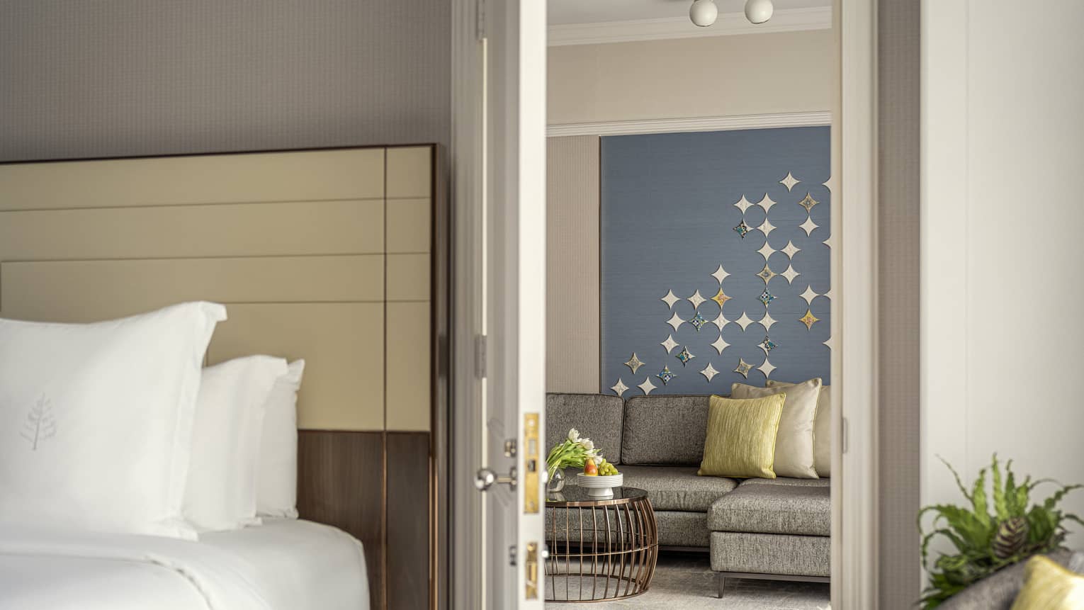 2 Bedroom Club Suite connecting Twin