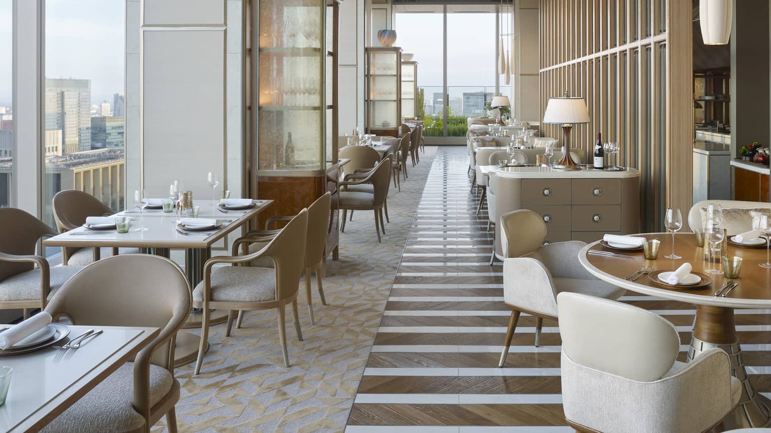 EST restaurant bright, modern dining room with floor to ceiling windows