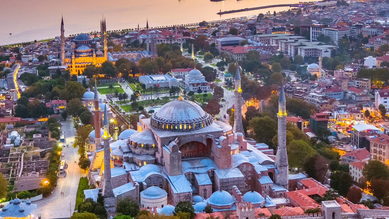 Sultanahmet-Ayasofya-Aya İrini aerial view of buildings at sunset