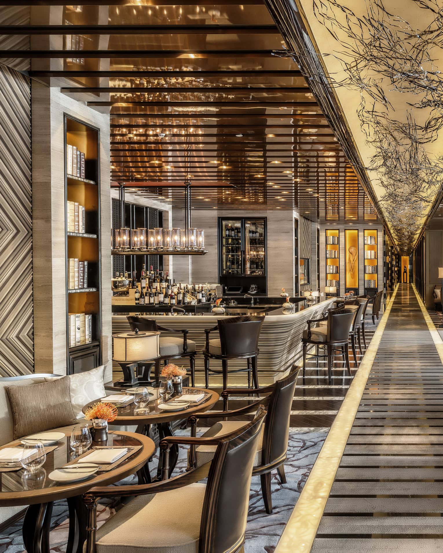 Shenzhen Luxury Hotel | Futian Central Business District | Four Seasons