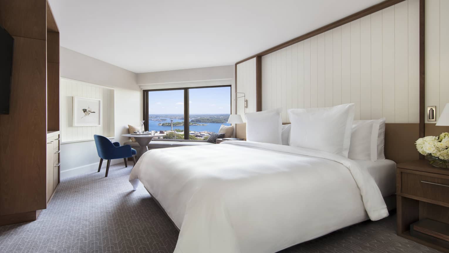 Deluxe Parial Harbour remodelled room, overlooking the Sydney Harbour