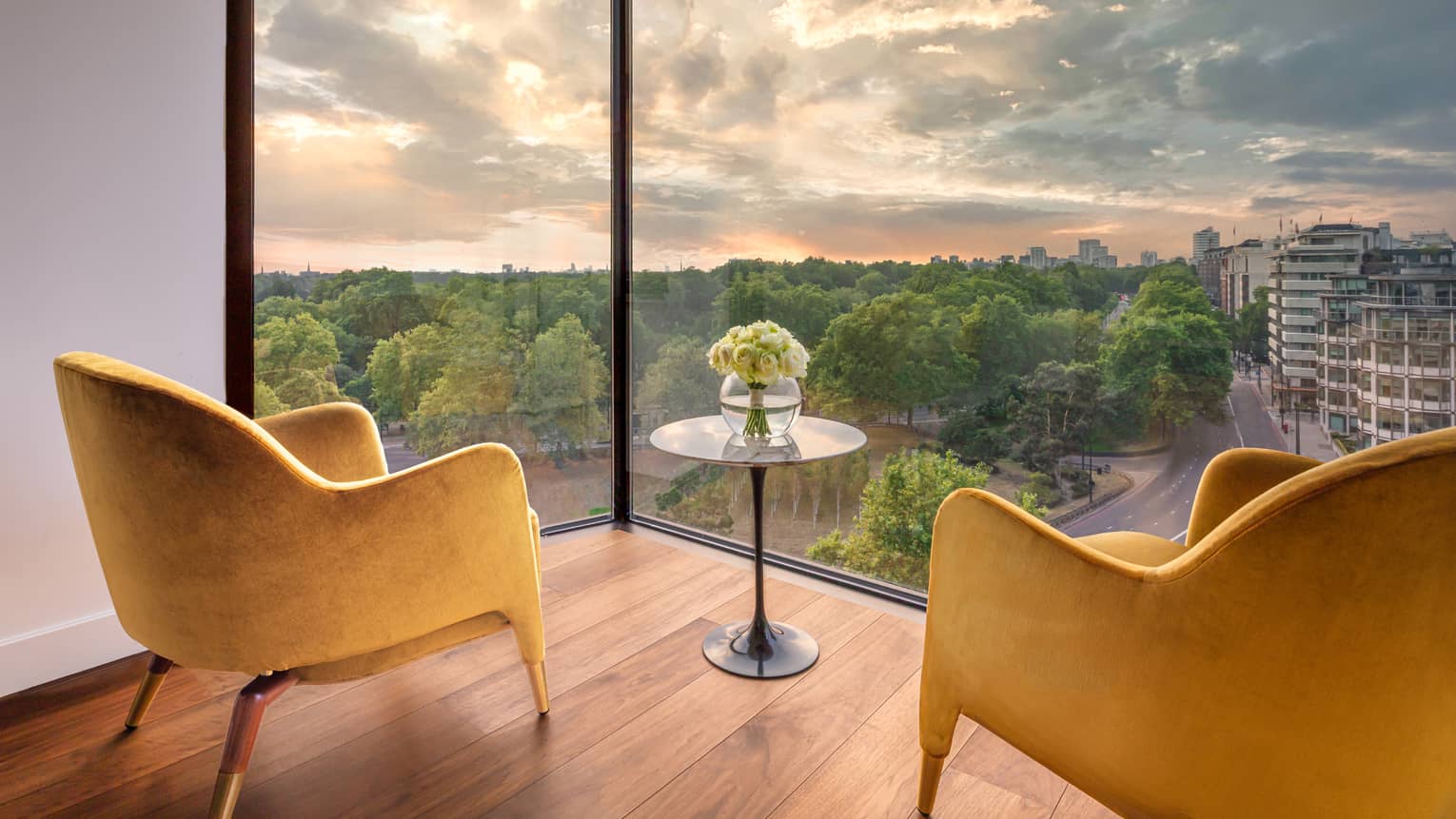 London Luxury Hotel West End Hotel Four Seasons at Park Lane