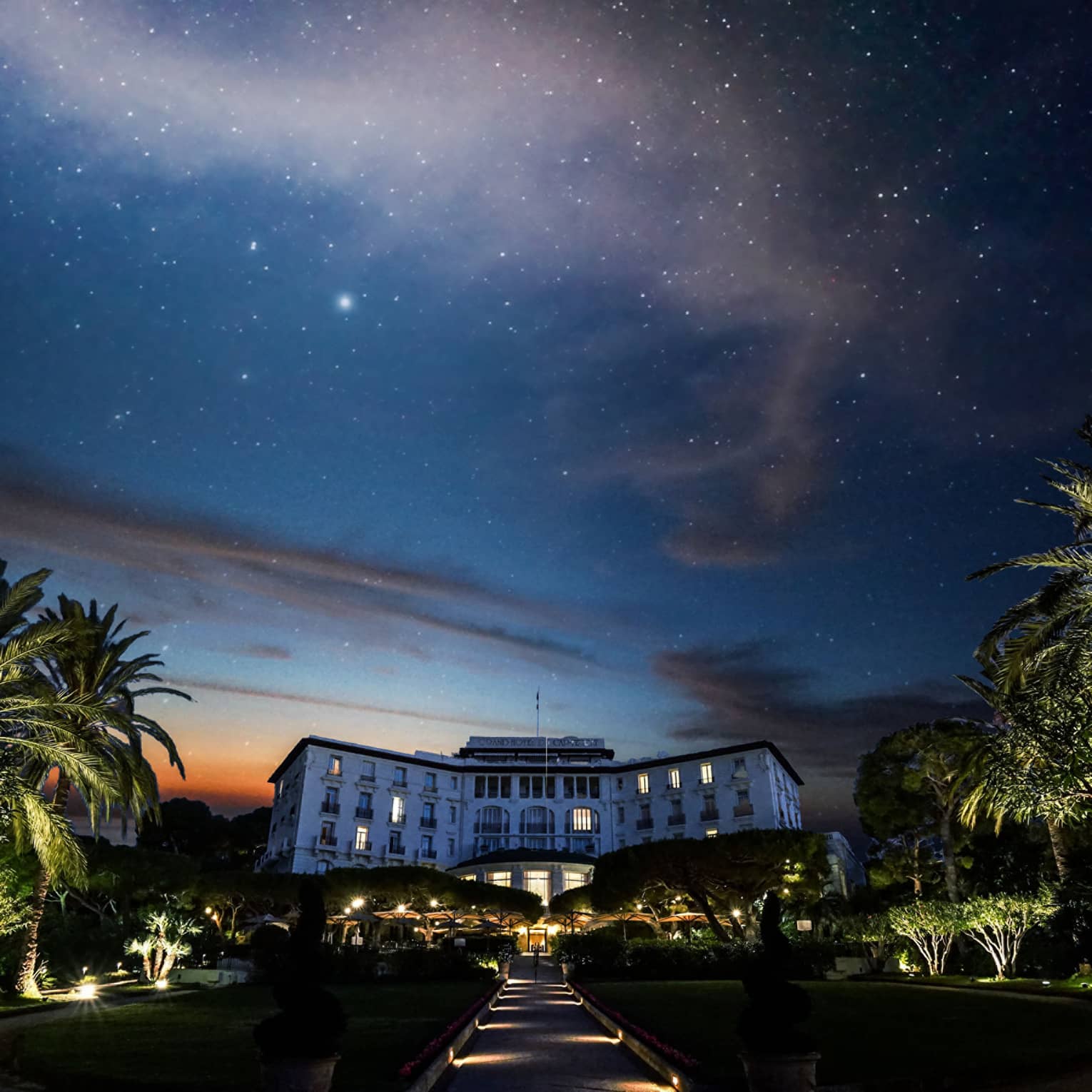 Starry sky, palm trees above Four Seasons Grand-Hotel du Cap-Ferrat