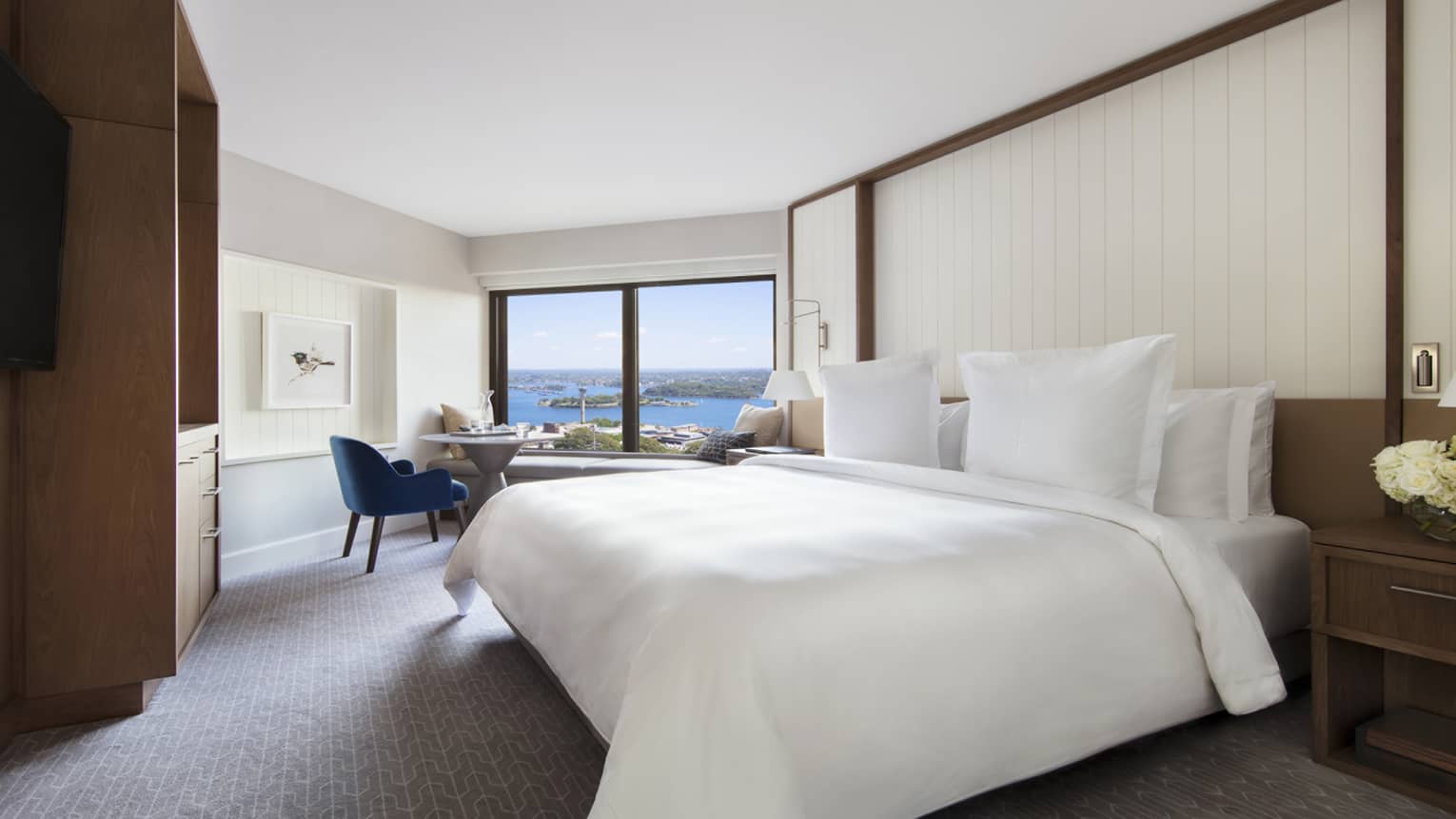 Deluxe Parial Harbour remodelled room, overlooking the Sydney Harbour