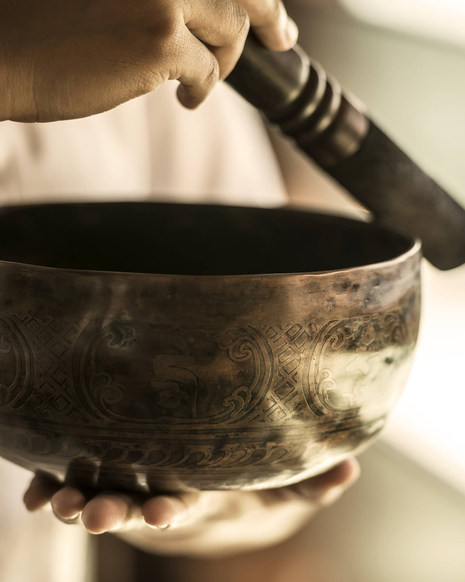 Singing bowls for wellness