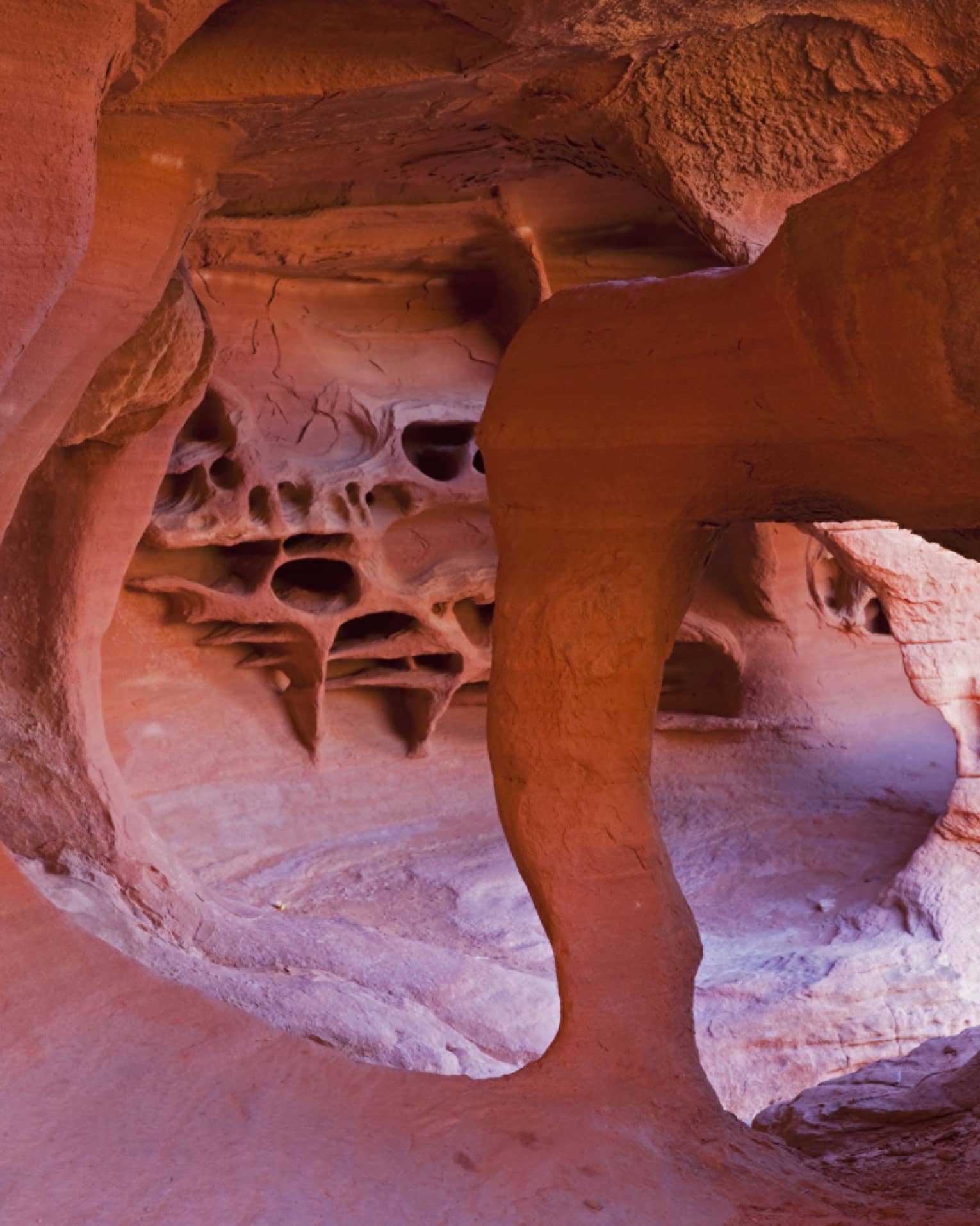 Trail through curved desert rock formations in Grand Canyon
