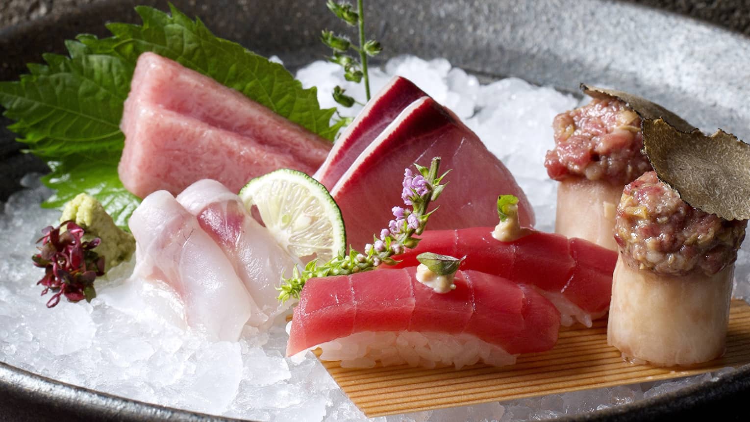 sushi&sashimi deluxe platter