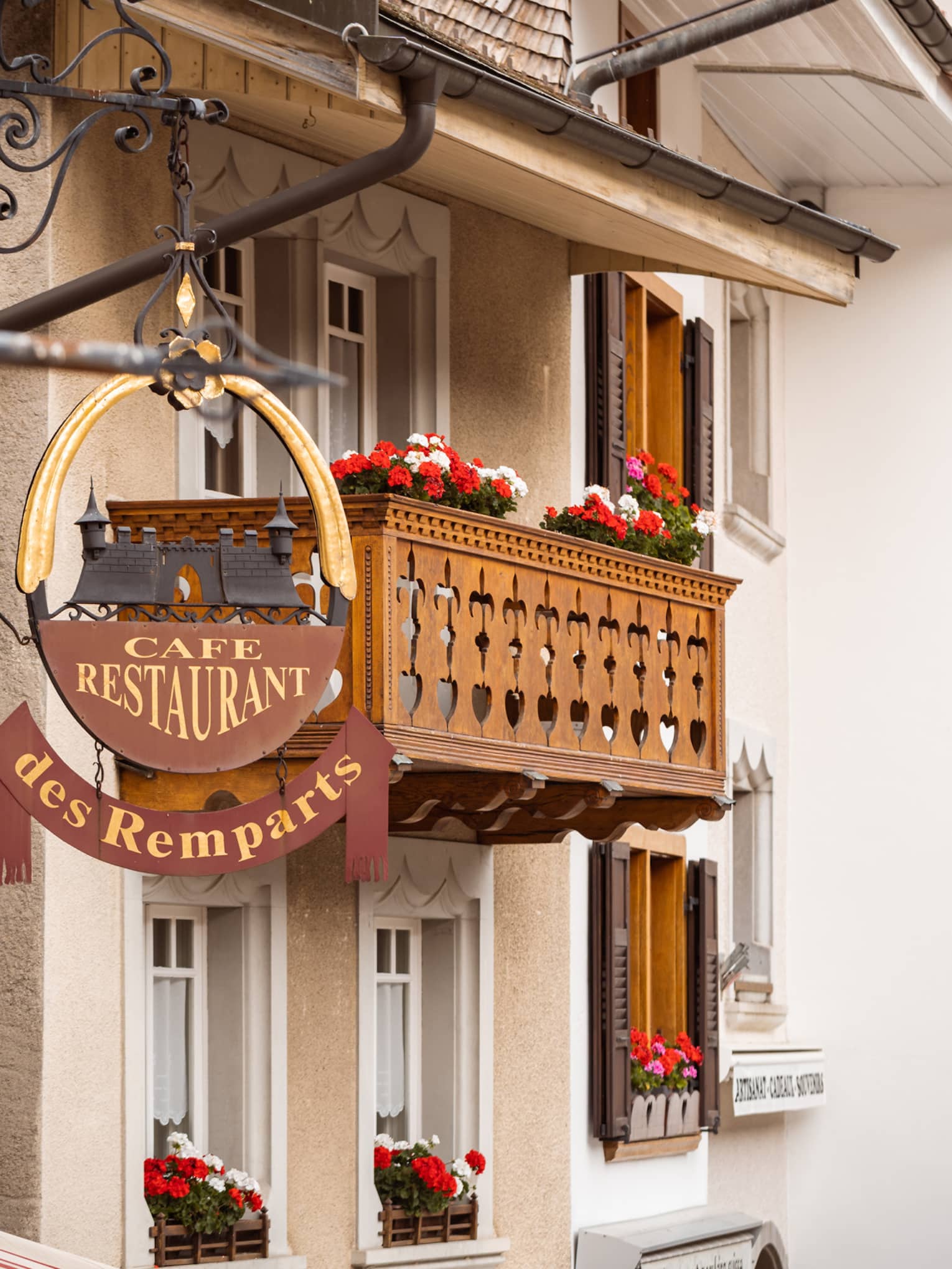 Quaint exterior of Caf� Restaurant des Remparts