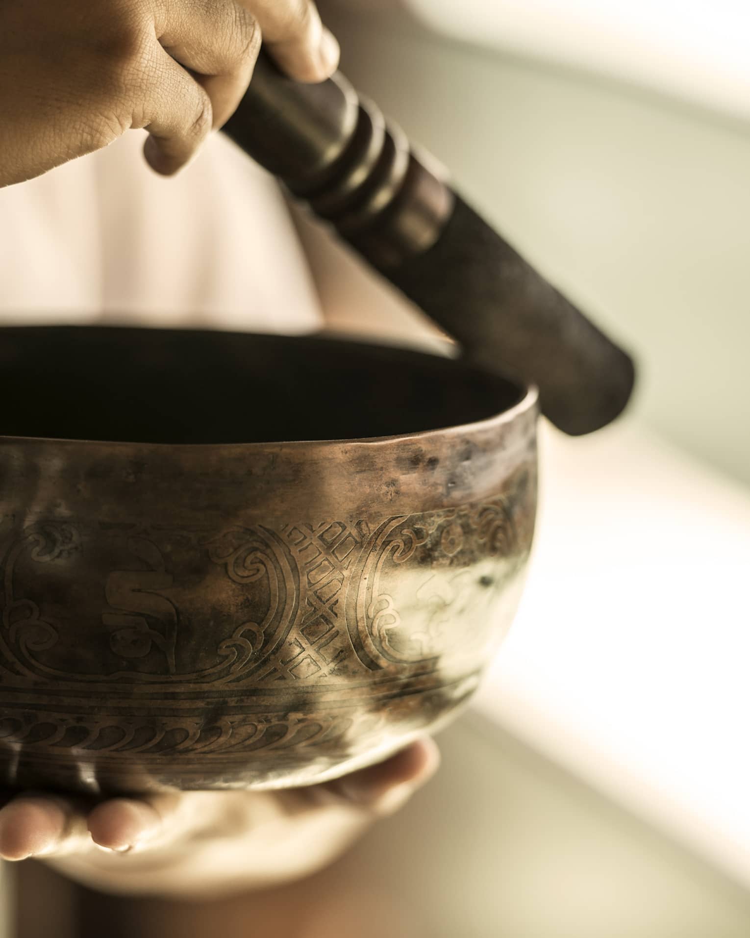 Singing bowls for wellness