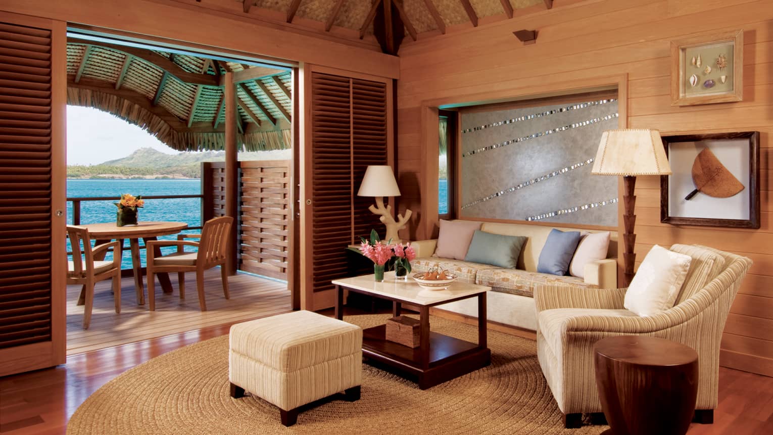 bungalow suite