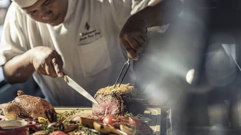 Made-to-order food at the live action stations by a specialty chef