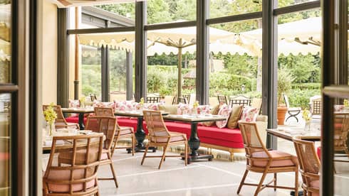 Restaurant seating area