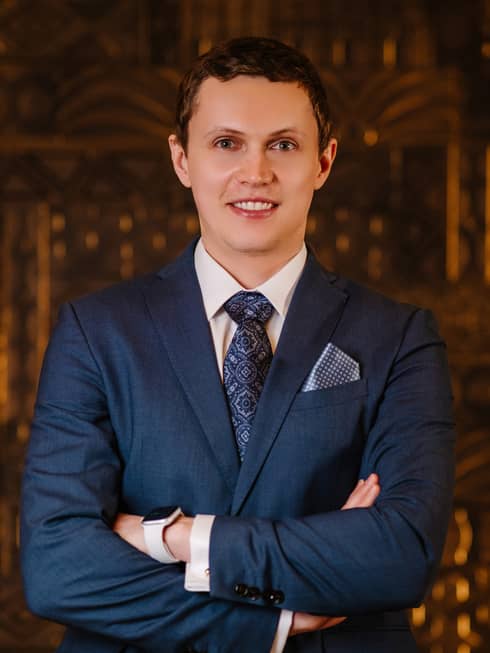 Head Butler Leonid Bogashchenko