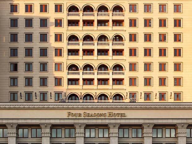 Luxury Hotel Moscow 5 Star Four Seasons Four Seasons Hotel Moscow Exterior Front Windows Balconies And Sign