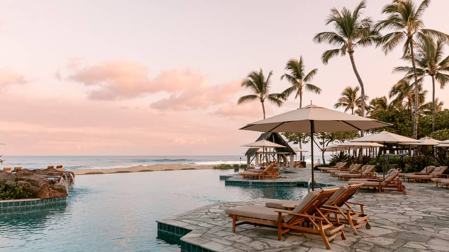 Hawaiian resort pool