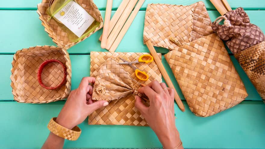 Hawaiian weaving