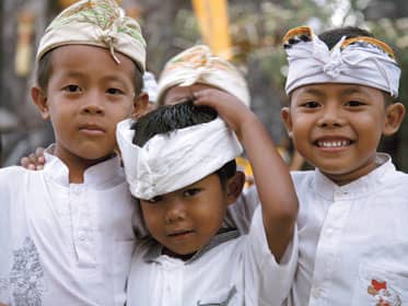  Connect with local schoolchildren  