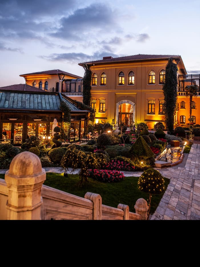 Luxury 5 Star Hotel In Sultanahmet Istanbul Four Seasons Istanbul
