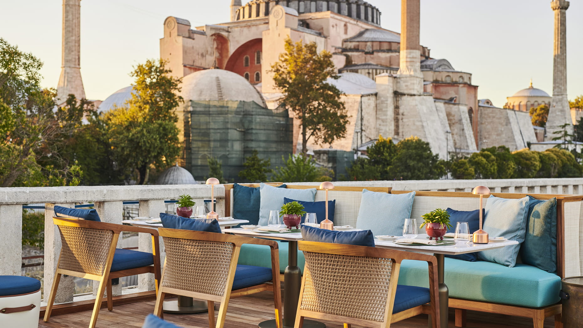 Best Hotels in Istanbul: Four Seasons Hotel Istanbul at Sultanahmet luxury at the centre of the historical Istanbul