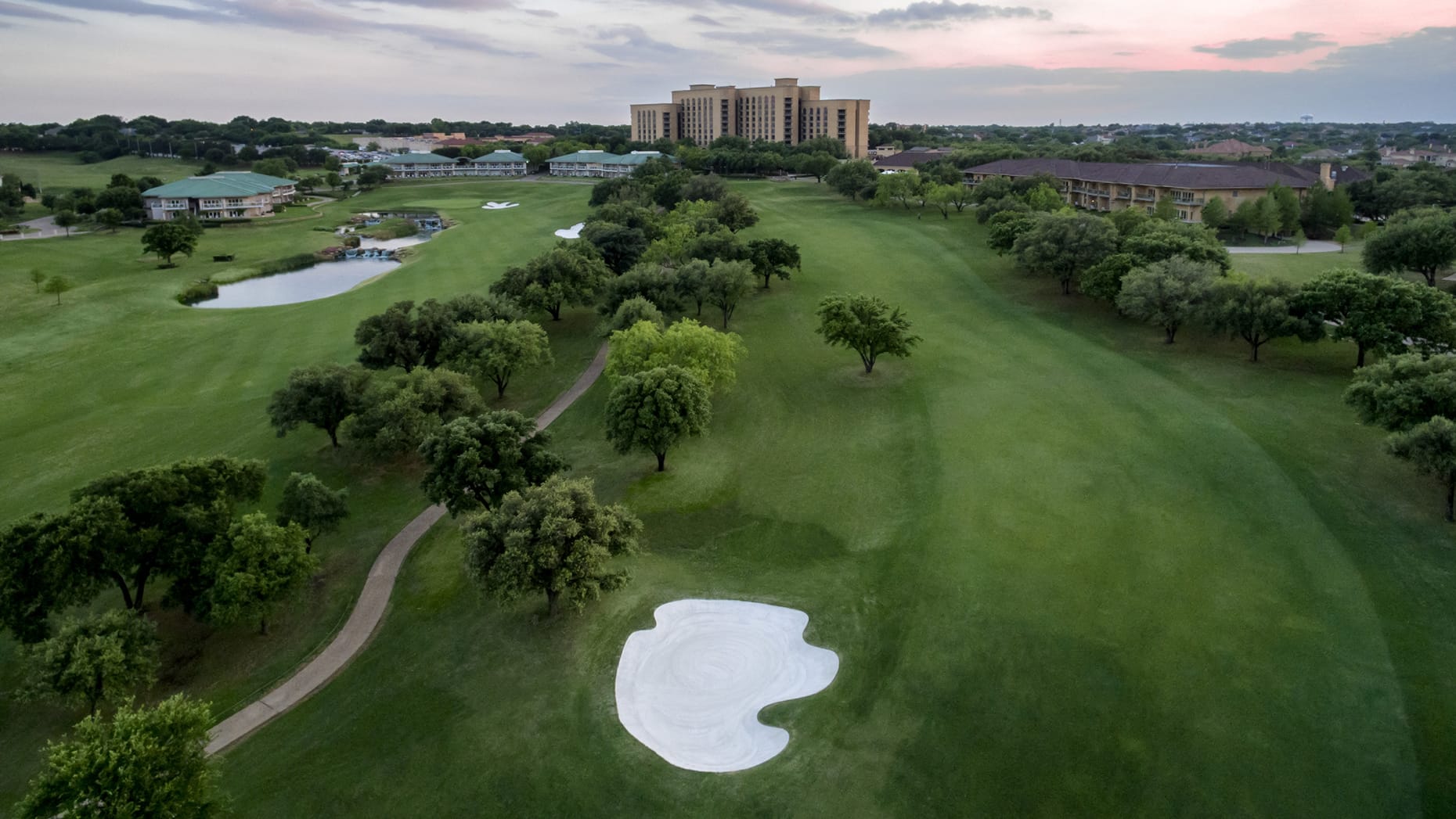 Four Seasons Resort and Club Dallas at Las Colinas